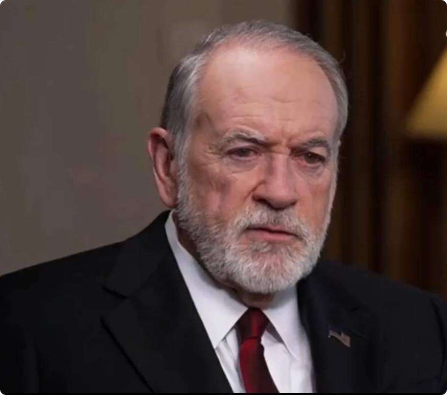 特朗普发帖称伊朗内斗，伊朗高层集体反驳，美才是两党分裂，特朗普和防长或将要被弹劾