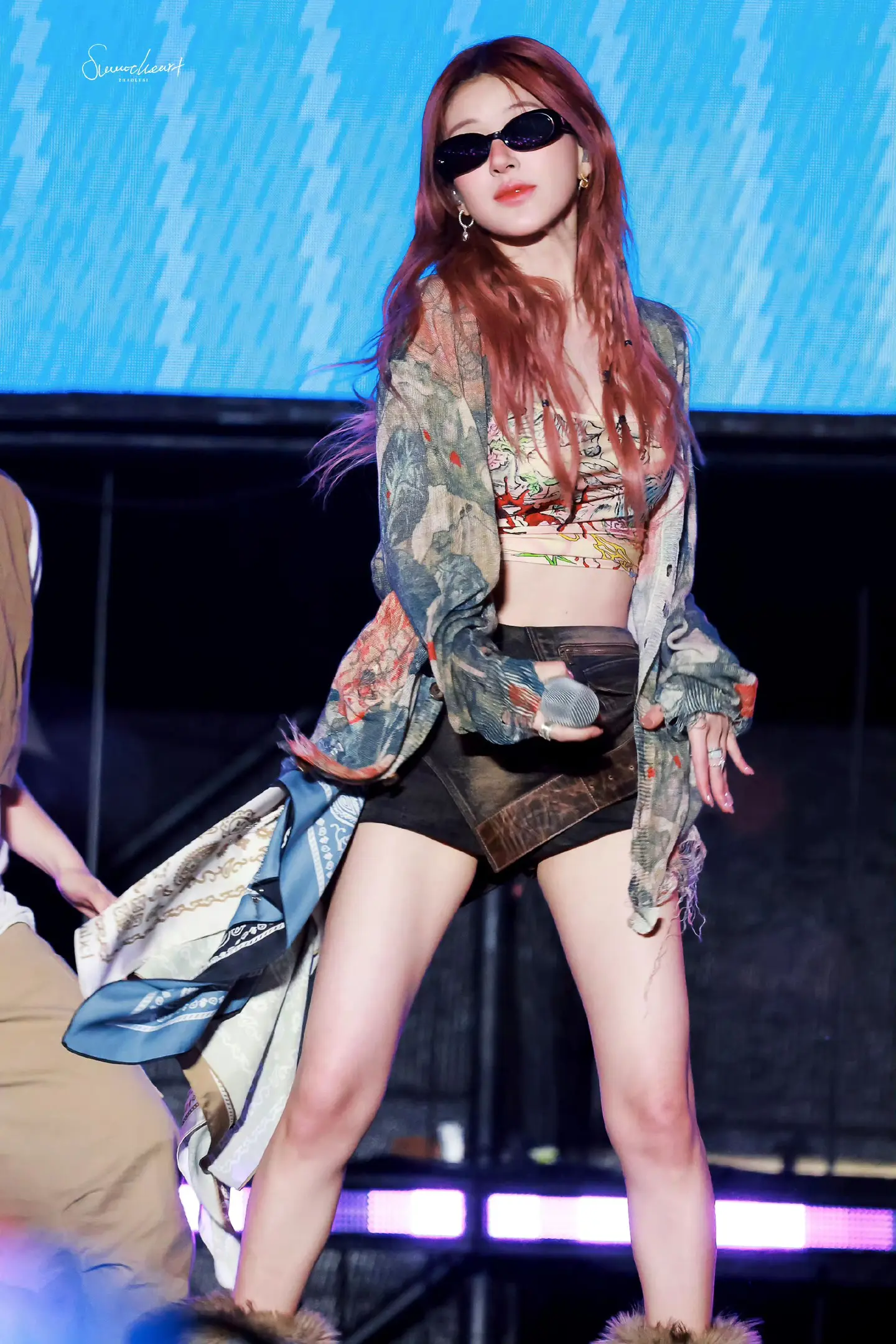 露思啊啊啊啊好美。