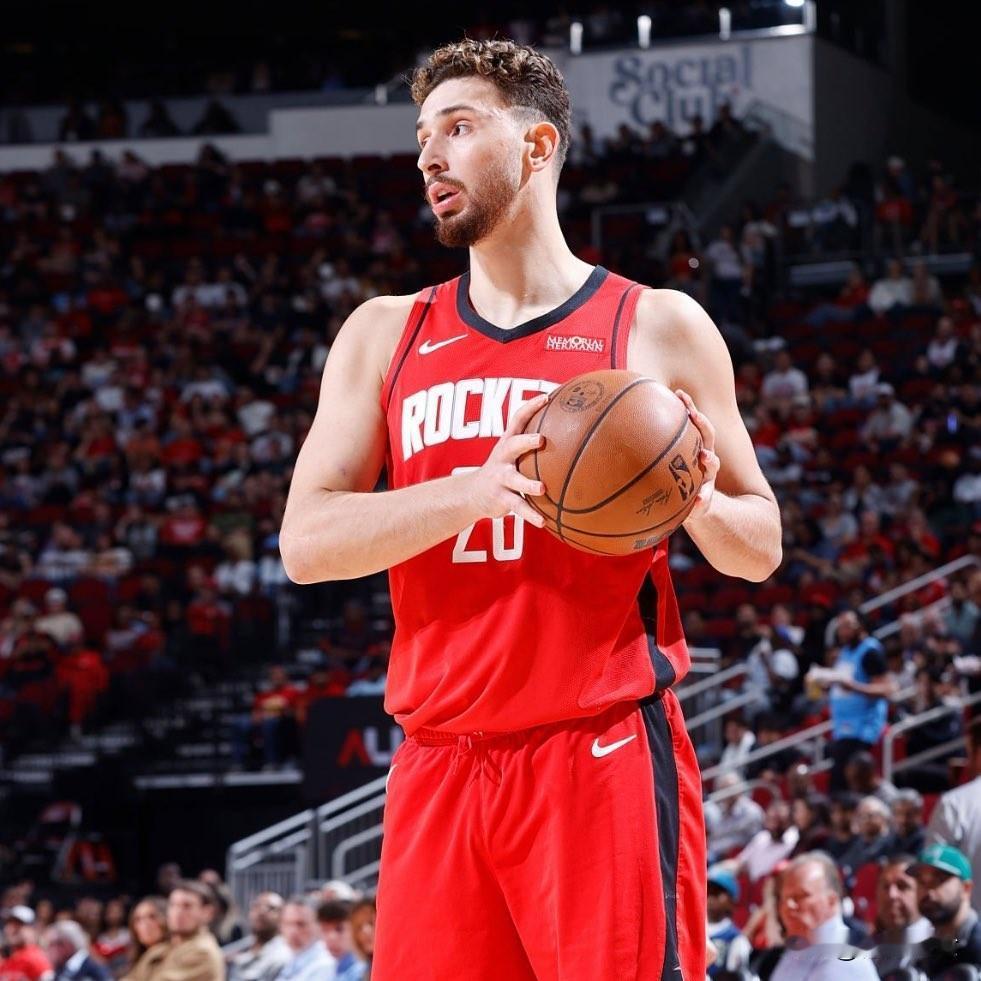 火箭这场打得太爽了！10月28日NBA常规赛，火箭主场137 - 109战胜篮网