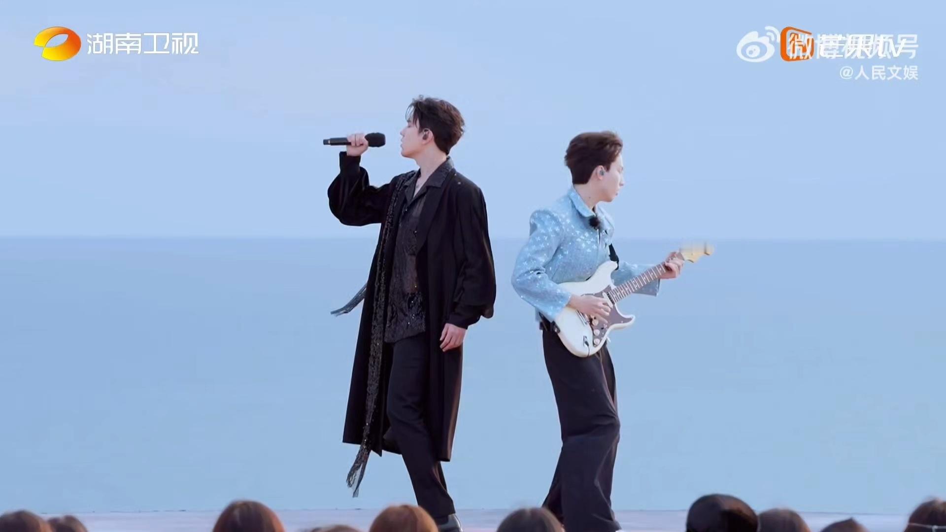 迪玛希唱出了热血少年感被迪玛希的《Samgau（翱翔）》狠狠戳中！故乡眷恋与未来