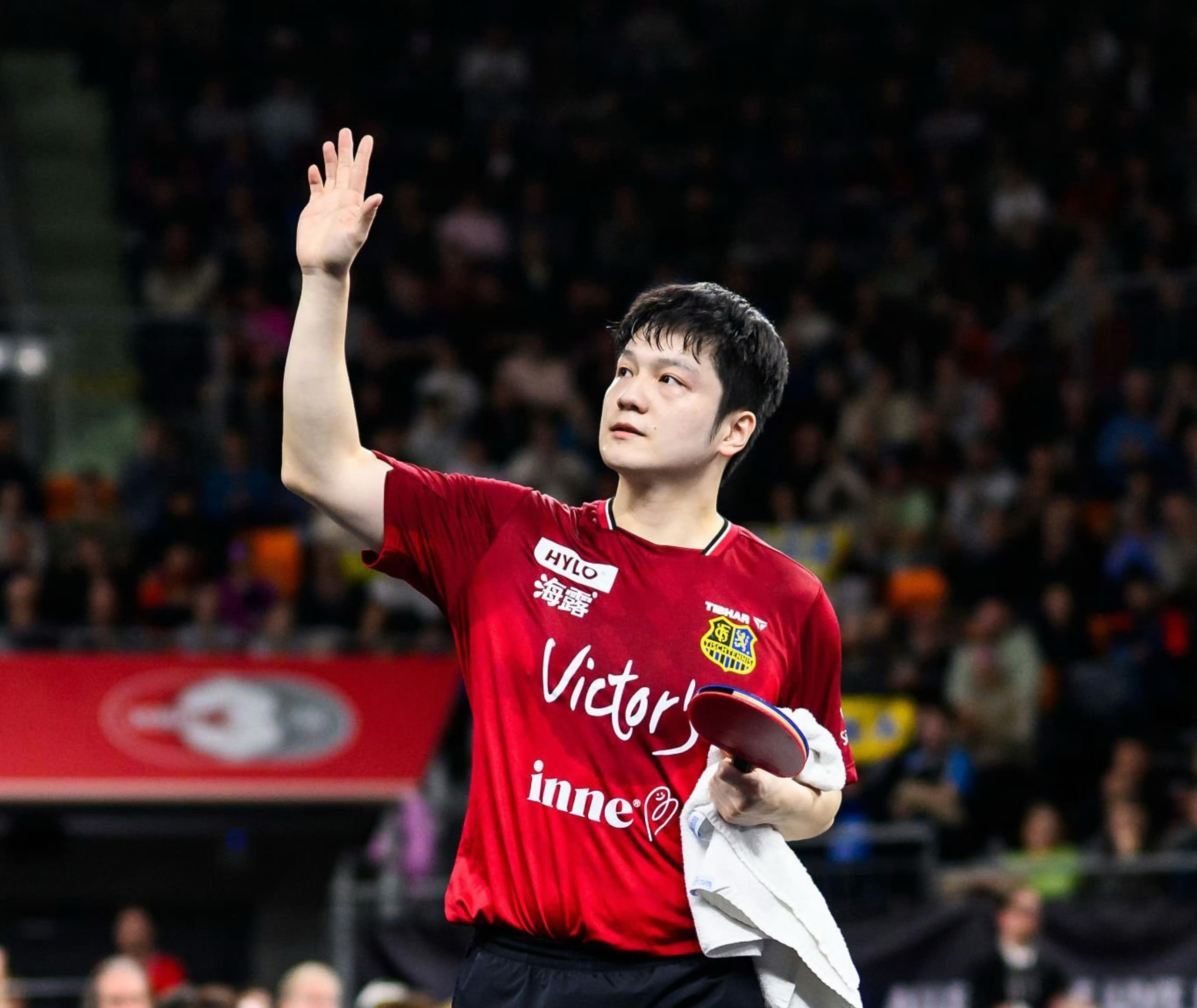 樊振东7小时4战全胜樊振东铁打的一单两分 德国杯半决赛和决赛同日进行，半决赛18