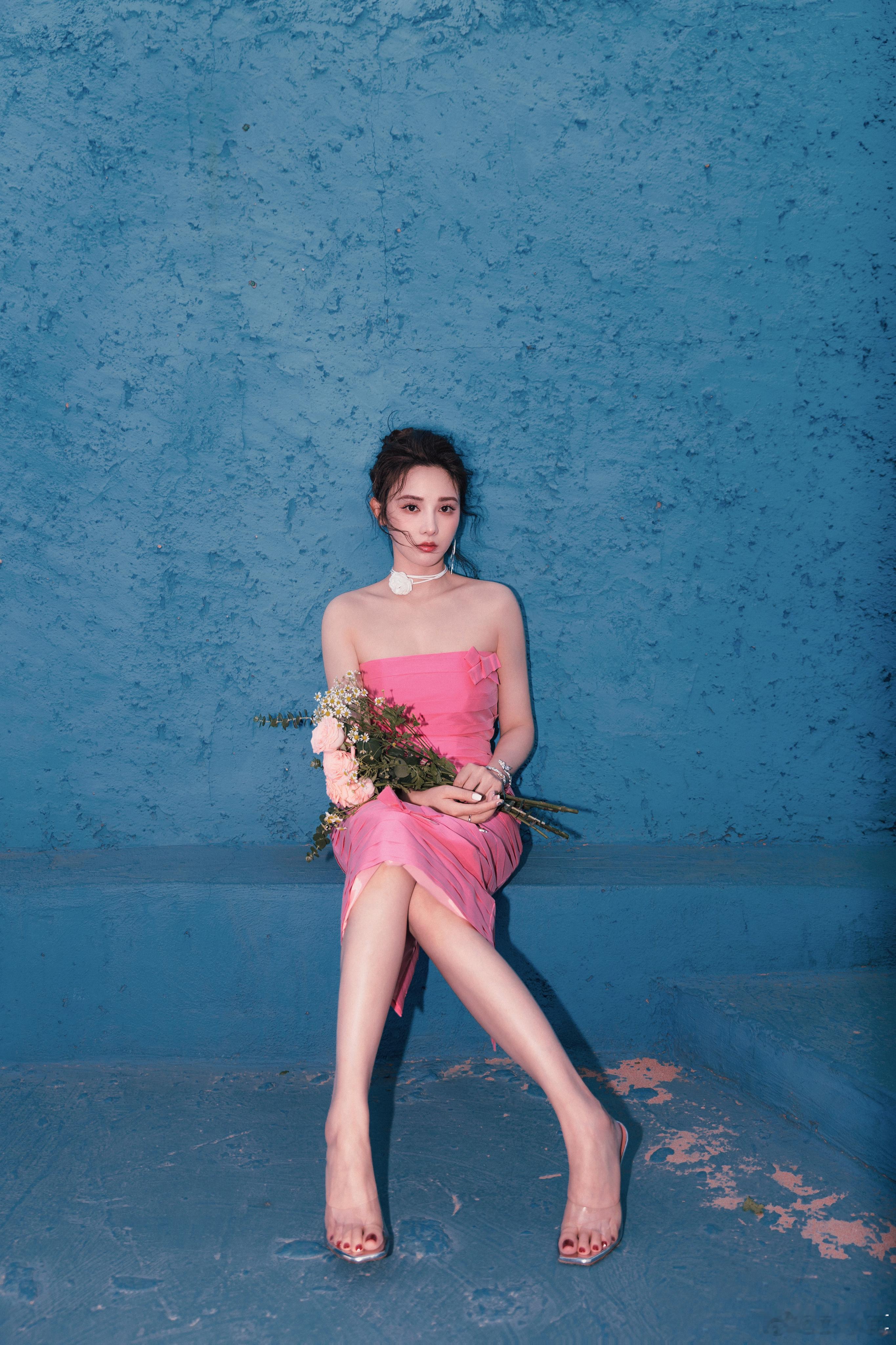 👠彭小苒 [求关注][期待][不愧是你] ​​​