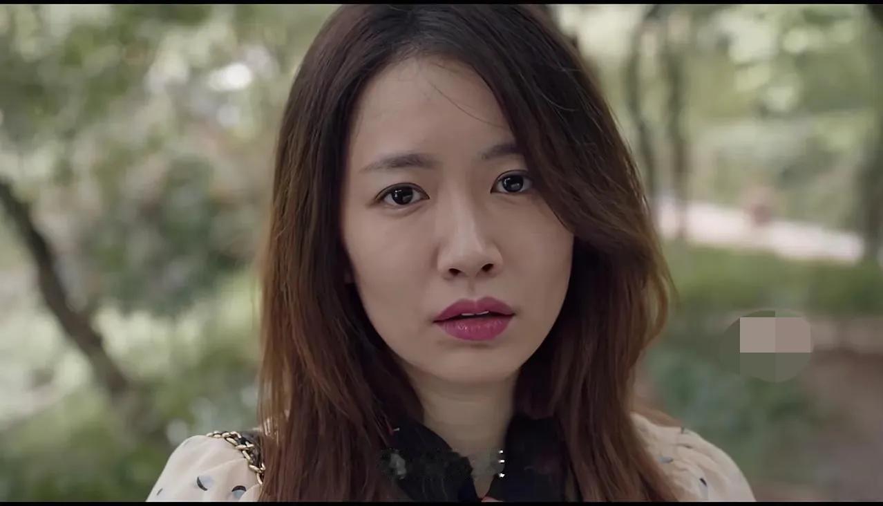 我是刑警——张克寒找个女人也太容易了吧，甩出来三叠大钞就跟他走了，这个女的也是，