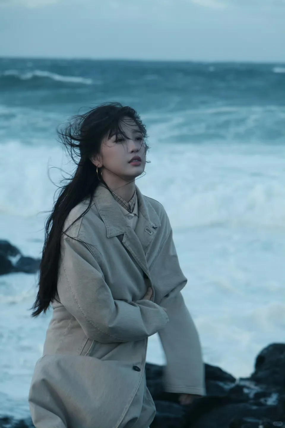风中自由的她