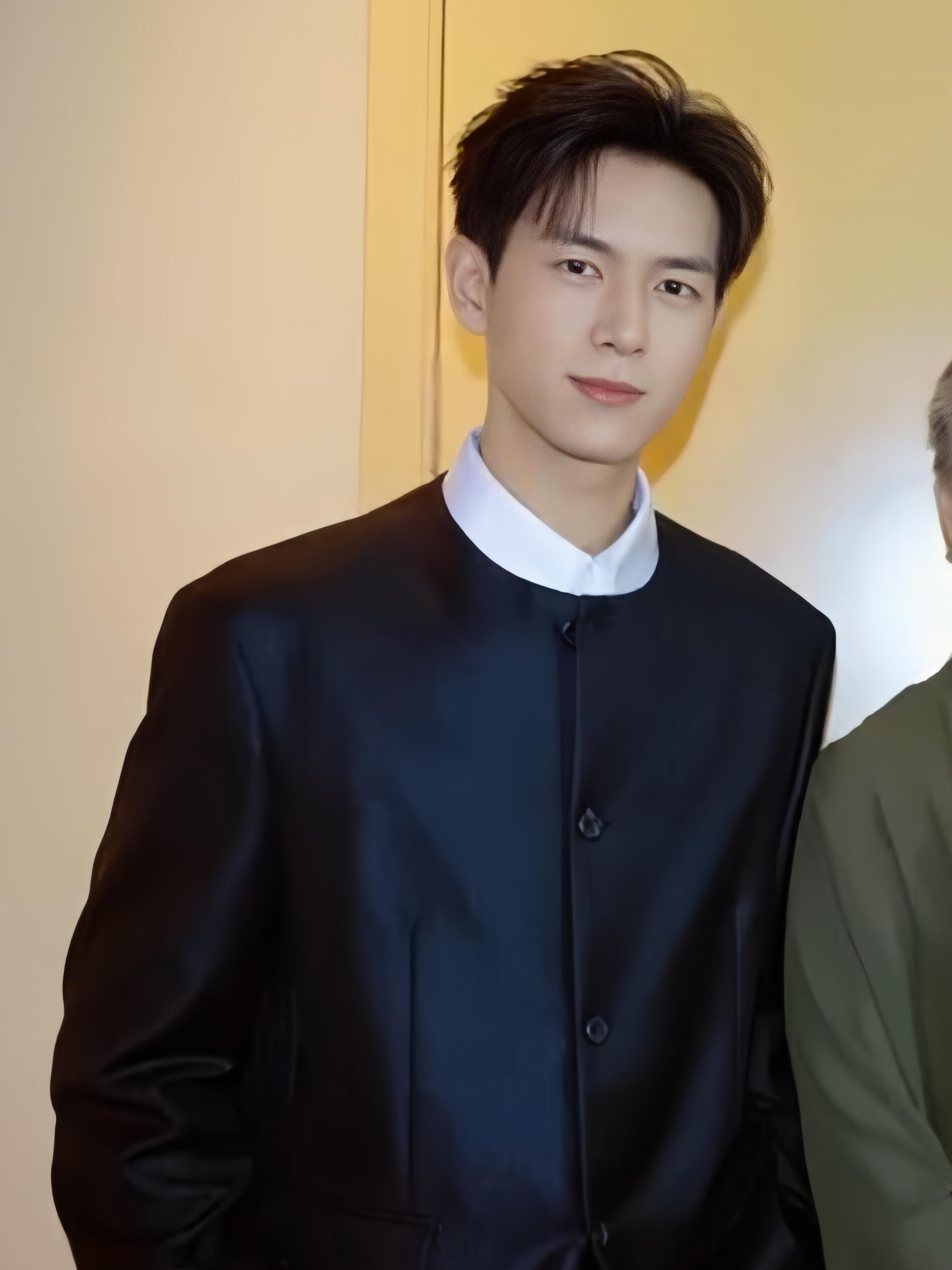 李现名门望族的贵公子具象化李现孟弗渊 