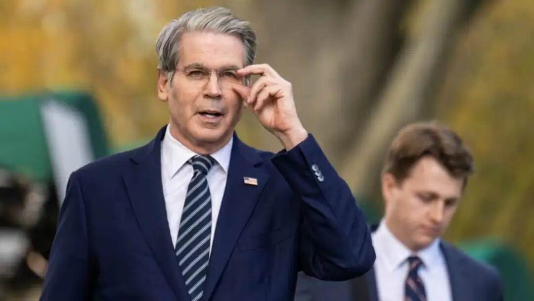 贝森特在中美峰会后接受采访时称，两国领导人已达成一种“平衡”， 在其他条件不变的