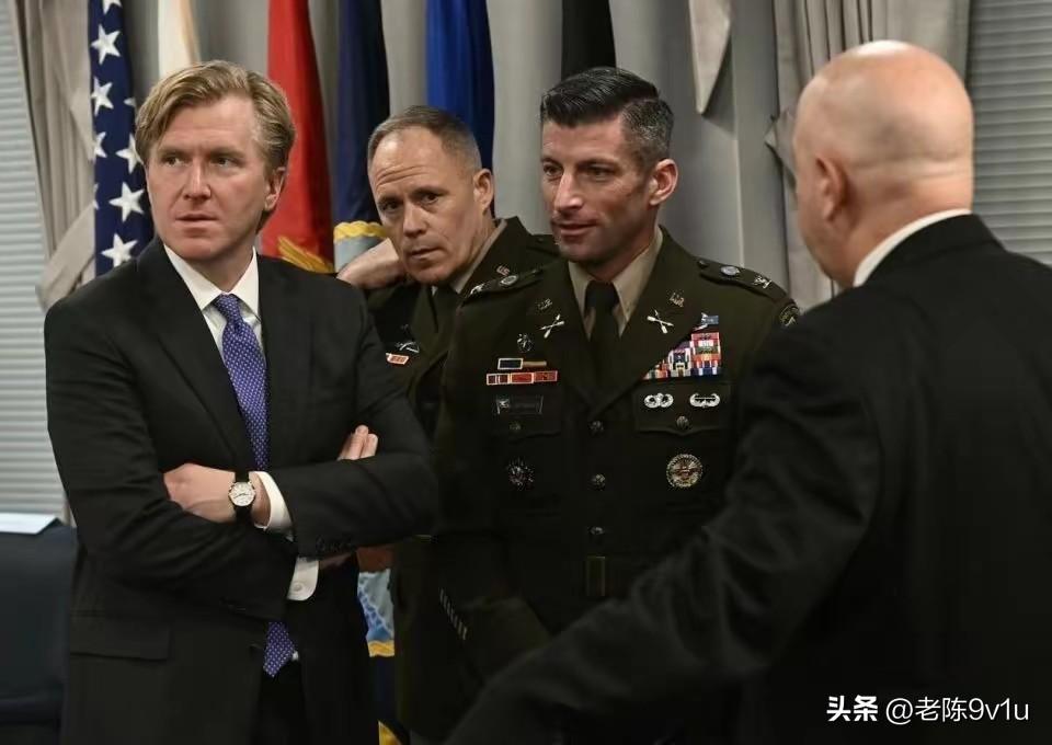 美副防长称无意与中国冲突
专家解读
美国副防长科尔比近期作证时称，美国无意与中国