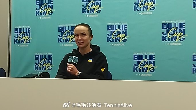 2025比利简金杯斯维托丽娜7-6 6-3赫瓦林斯卡。由于对手独特的打法，斯维托