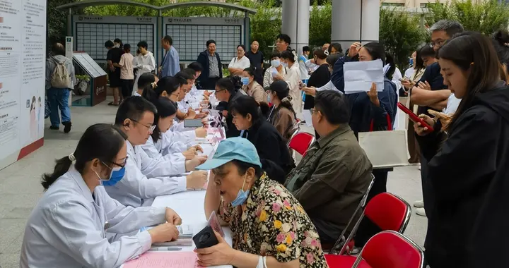 预防出生缺陷日 河南省人民医院多学科联手送健康 惠民新政护优生