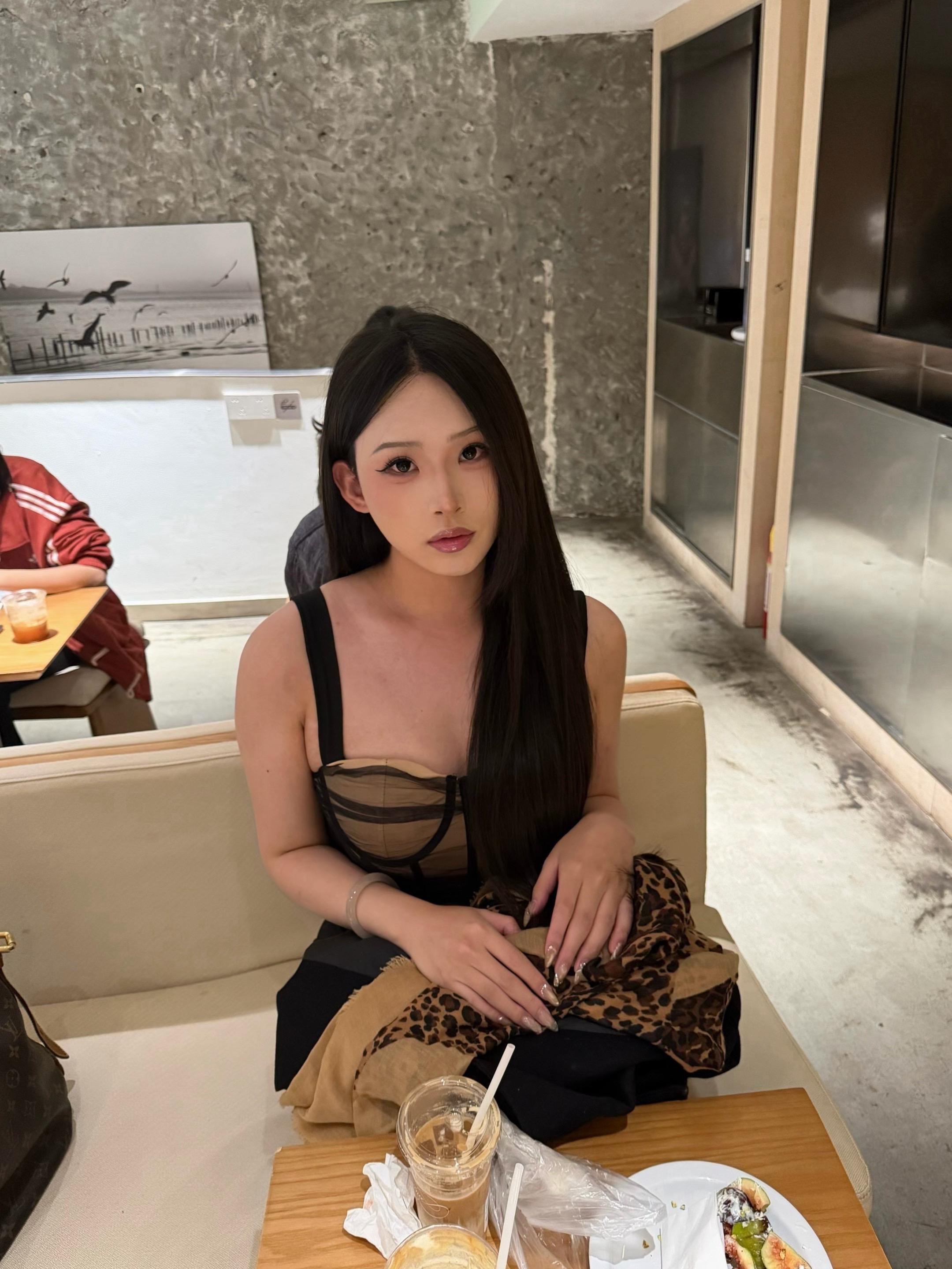 那些我向你展现的孩子气你从未觉得过可爱吧