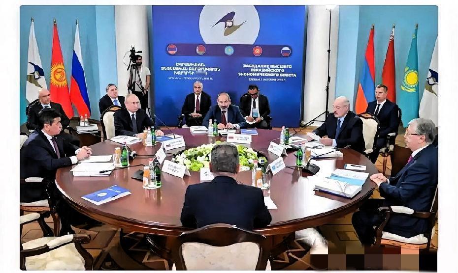 欧亚经济联盟正式宣布了！

2025年12月31日，欧亚经济联盟正式对东方大国的