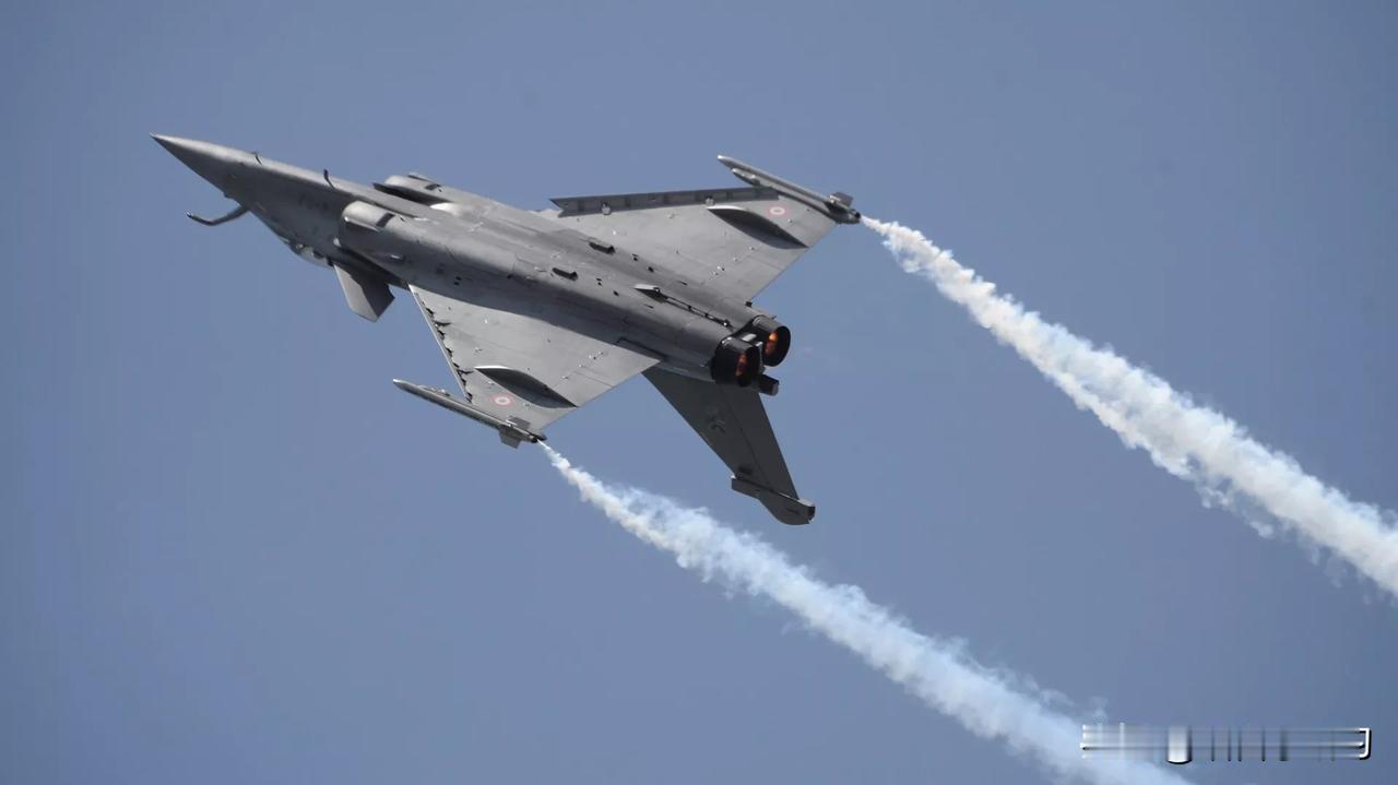 法国政治家：向乌移交