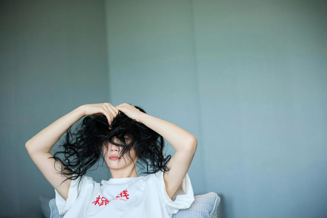 影后新剧疑似被做局归来的妻子不愧是六公主严选 杀青特辑里谭卓和袁文康那场对手戏据
