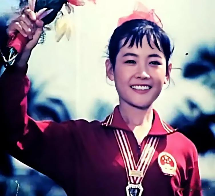 中国电影史人物之第1464位，娜仁花（1962.11.17一）蒙古族，生于内蒙古