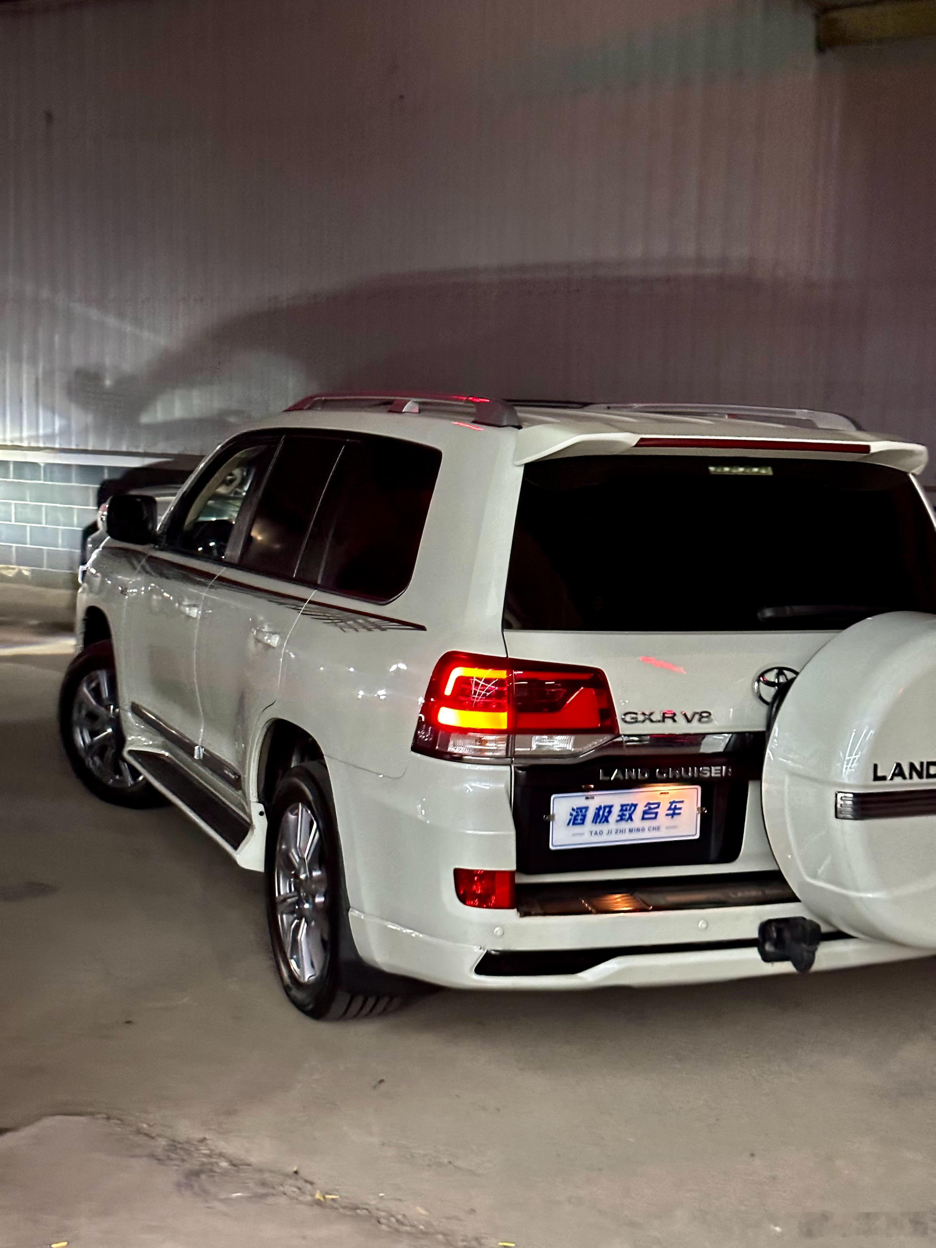 19年酷路泽4600卖了 低于市场行情大概7-8万理由是“事故车”这个事故车是第