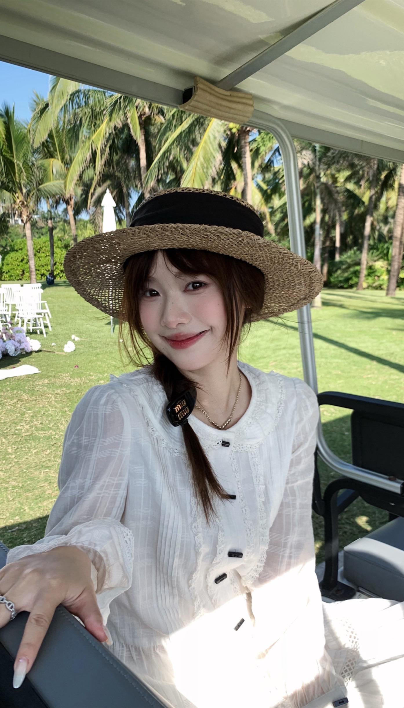 白月光长裙🤍。