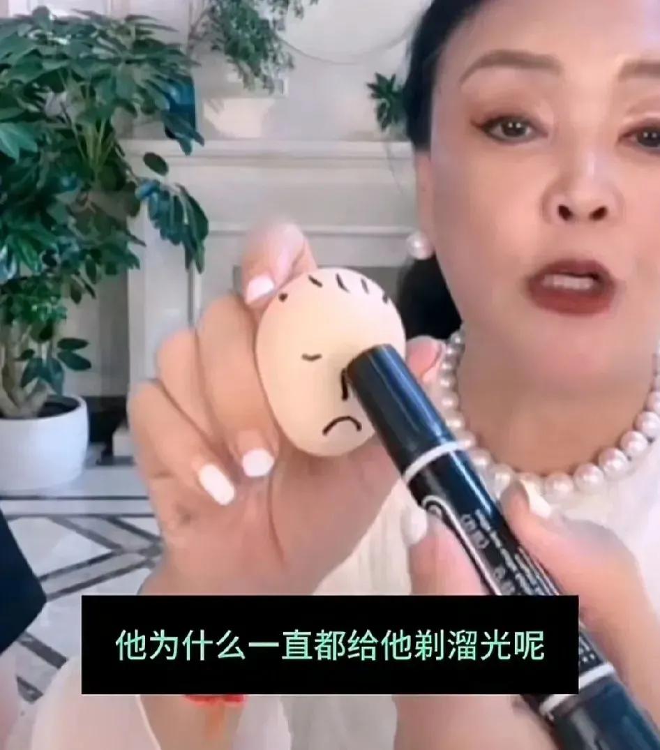 汪小菲不可能跟大S复合，理由如下。

第一：麻六记是汪小菲这么多年，唯一看到回头