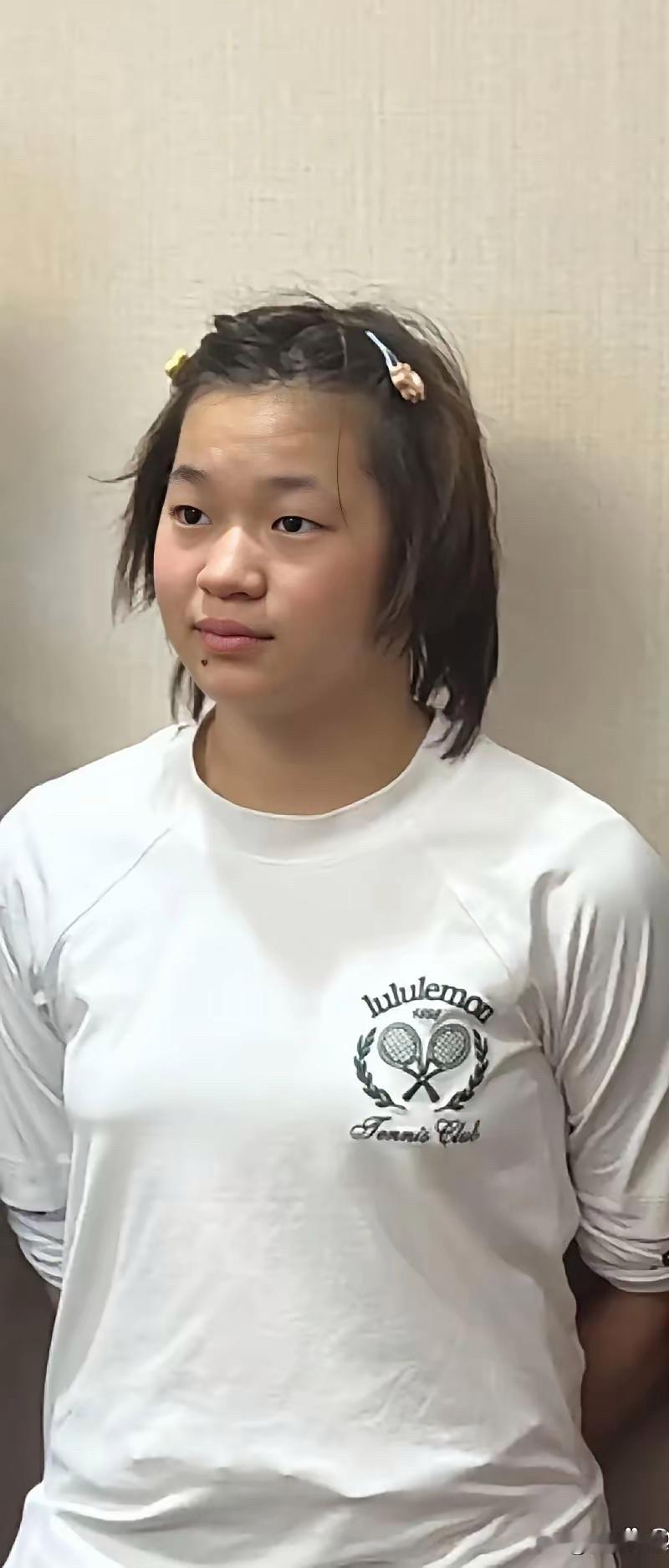 率真的小女孩，能为国争光，能为家人拼搏，能为家乡谋福利，能做回自己，巅峰时期，无