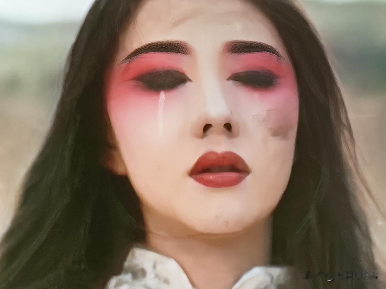《主角》44级实在不忍心看了，好像所有的事都攒一块了 ，下乡唱个戏，戏台塌了，宋