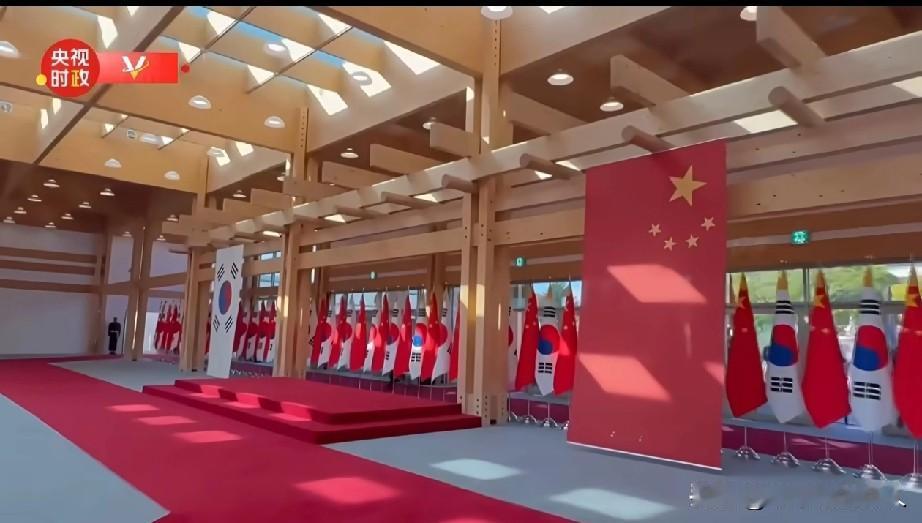 信不信？
小米手机可能要在韩国成为抢手货！
有人知道为什么吗？[捂脸]