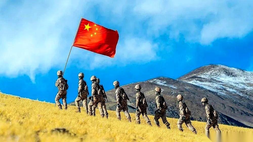 时隔16年，新版《国防动员法》定在了10月1日正式落地。
很多人看到这条新闻，脑
