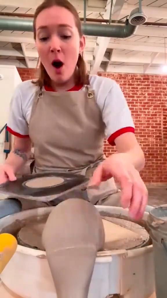 FROM THROWING CLAY TO FLINGING FAILS。
My