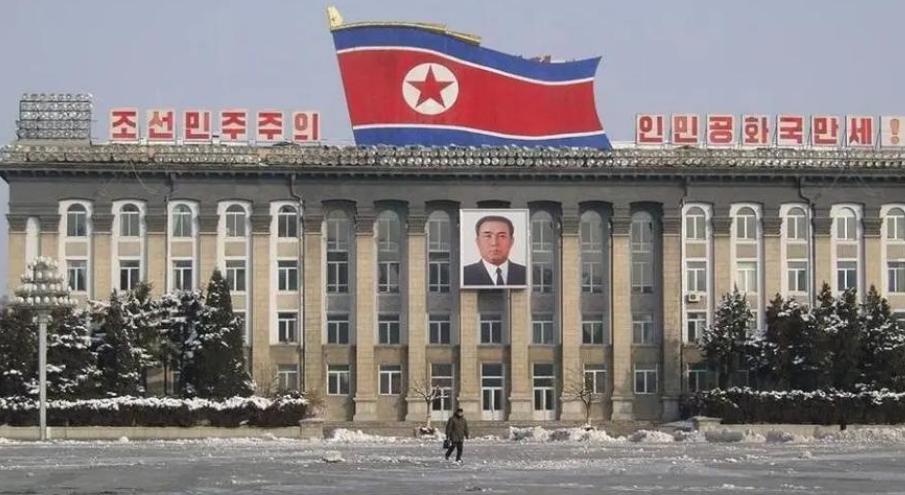 很多人总觉得日本是东北亚的军事强国，怕的是美国的航母、俄罗斯的核弹，其实他们最忌