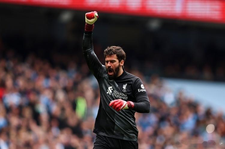 阿利松：热刺在最后20分钟进行了疯狂反扑，但我们勇敢守住了胜果，英超第17轮，利