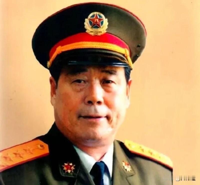 1995年，张万年卸任总参谋长，被提拔为军委副主席，走上更为重要的领导岗位，谁来