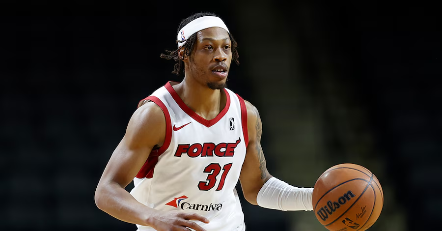 威廉姆斯：我和麦基是朋友，我要做球队希望我做到的一切