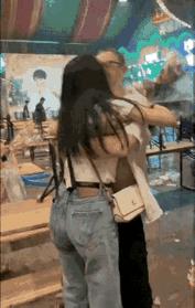 这年龄差太多了吧