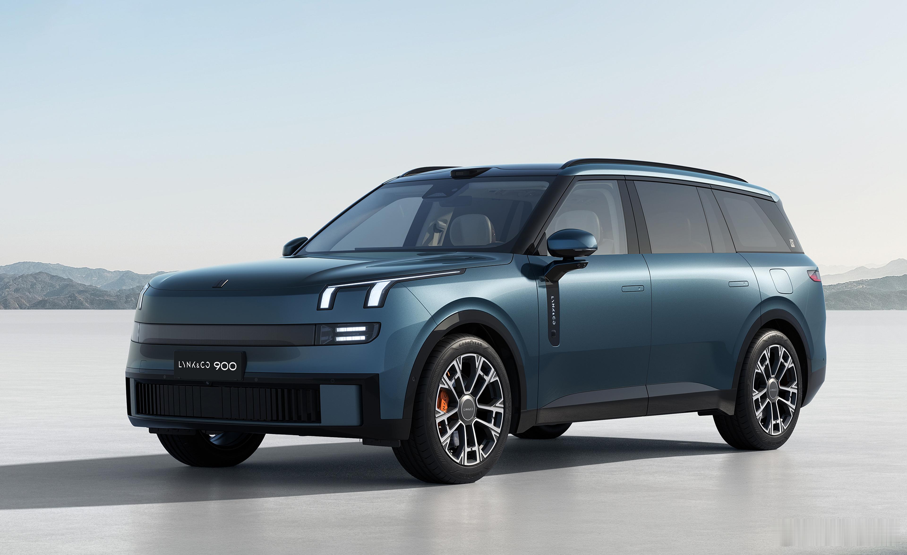 自今年4月上市，领克900至今交付已突破5万辆，稳居高端全尺寸混动SUV销量前三