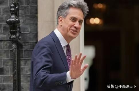 万万没想到！白宫这次直接撕破脸面，公开警告英国新首相！
 
英国刚换上新首相伯纳