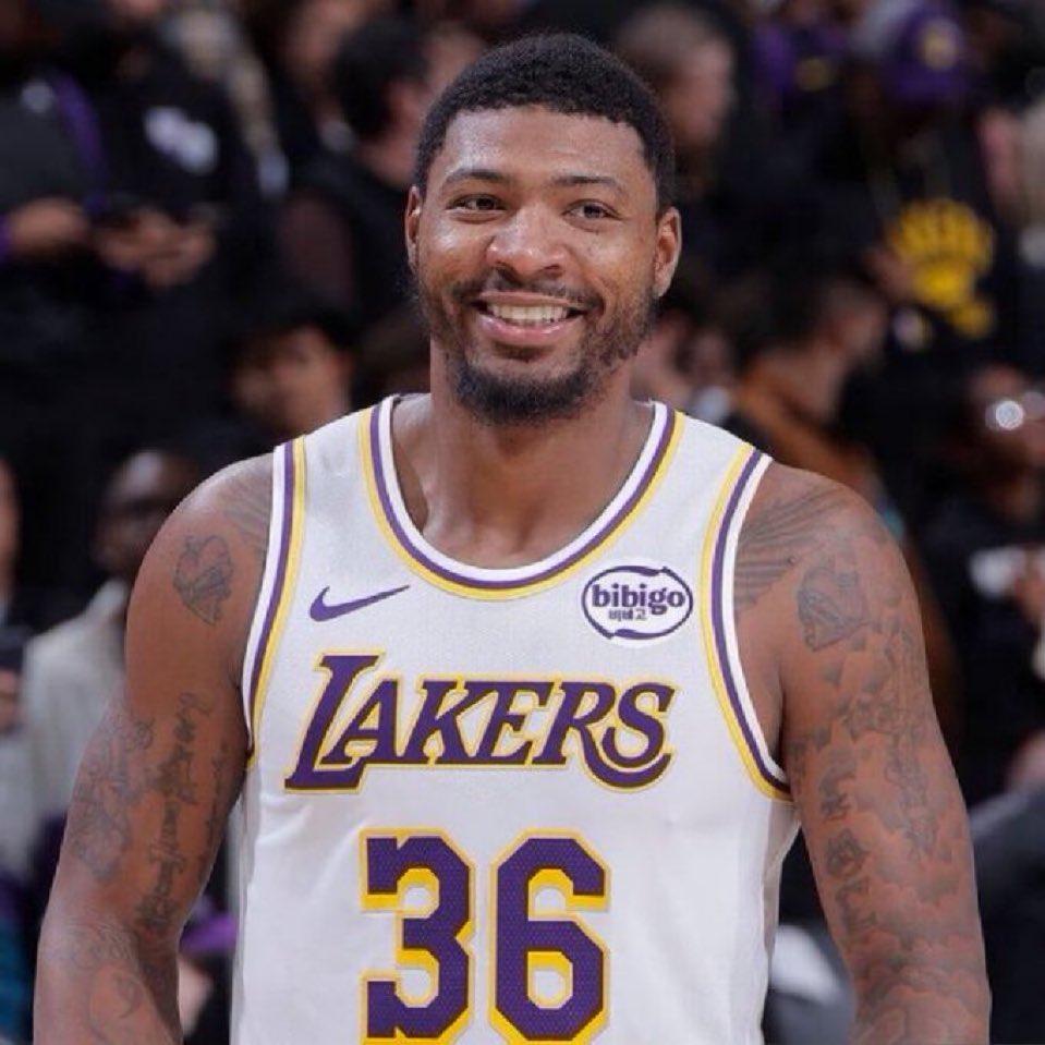 历史级防守封神！斯玛特 7 抢断追平湖人 21 世纪单场纪录，成赢球关键

马库