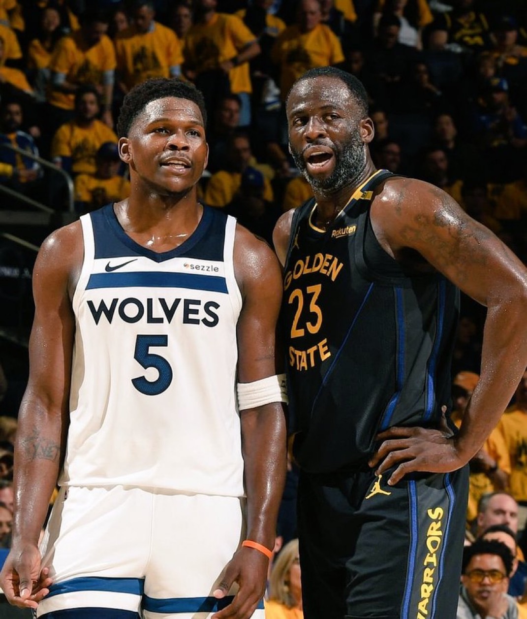 德雷蒙德·格林表示，安东尼·爱德华兹应该对森林狼队的公关人员“感到愤怒”，因为他