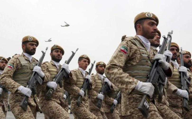 杀鸡儆猴！阿联酋充当反伊出头鸟，伊朗宣布要加强报复。阿联酋要当出头鸟，没想到被伊