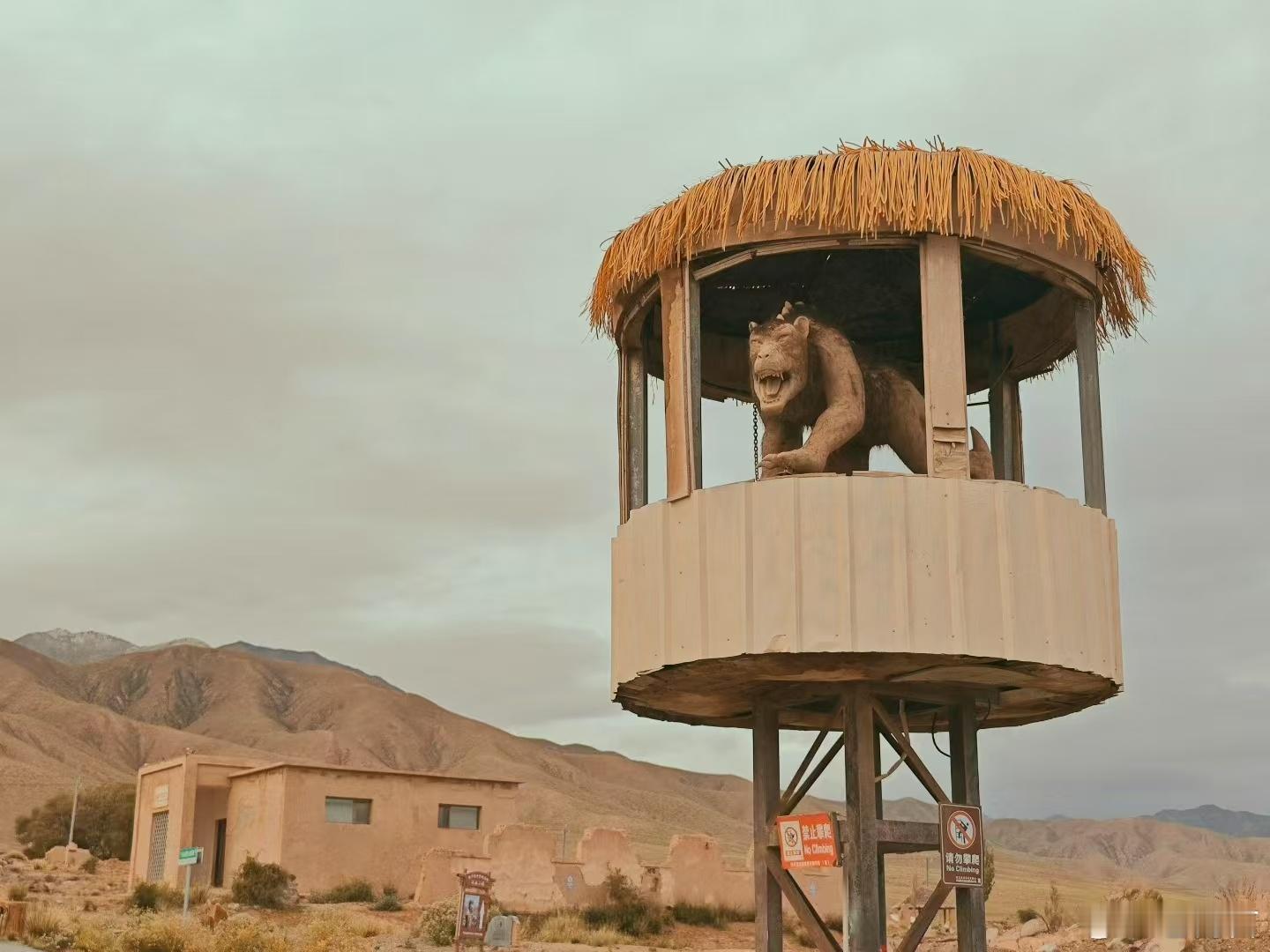 古今飞天圆梦甘肃酒泉 【博罗转井，废墟美学与赛博朋克的碰撞】这座因电影《九层妖塔