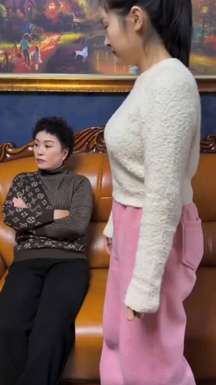 主动去找婆婆和好，没想到婆婆。