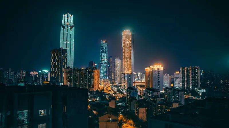 这位老哥的炒股经历，让我非常感慨。

20年的炒股经历，用19年的真金白银练就了