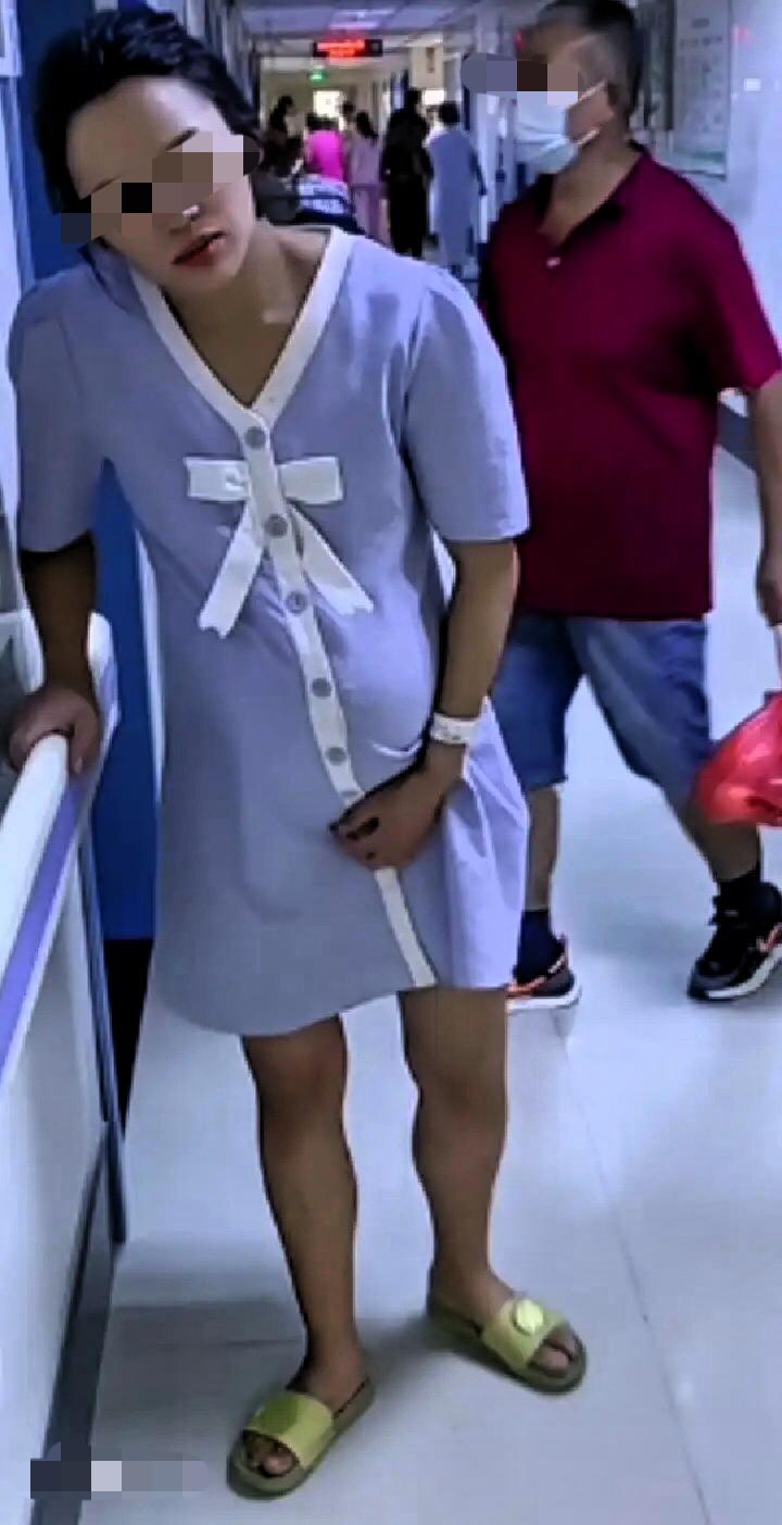 未婚先孕，真的是女孩的“软肋”吗？

有女孩怀孕俩月，男方彩礼从26万骤降到8万