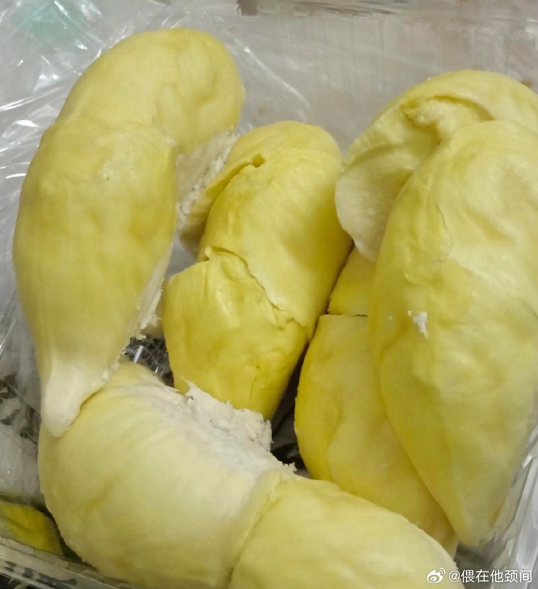 吃完的榴莲别急着扔吃完榴莲别着急把壳丢掉，里面还藏着不少小用处，很多人都不知道，