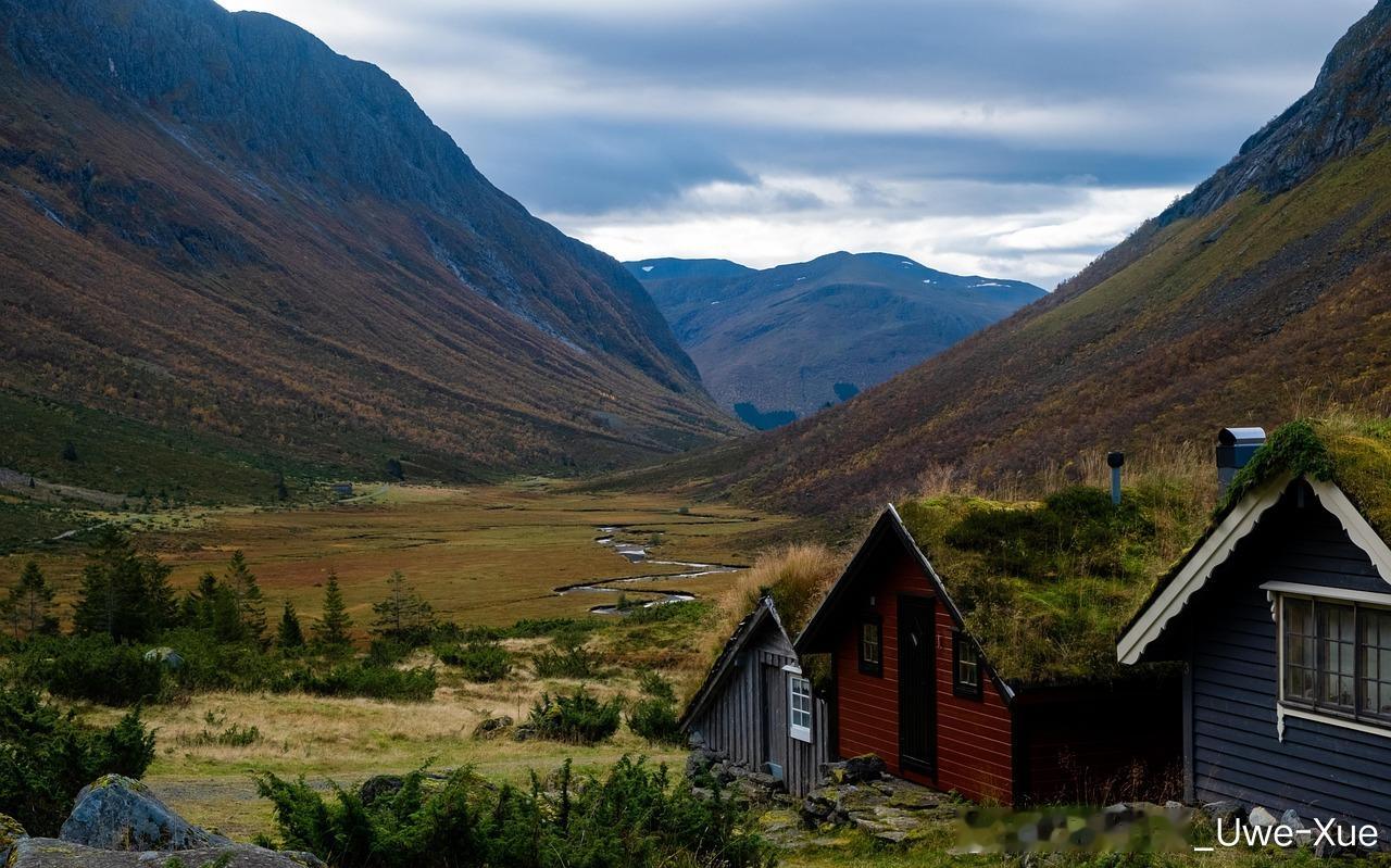 期权日记 周三上海冬寒。大A指数被压制了几天了。但港股突然却启动了。今日港股全天