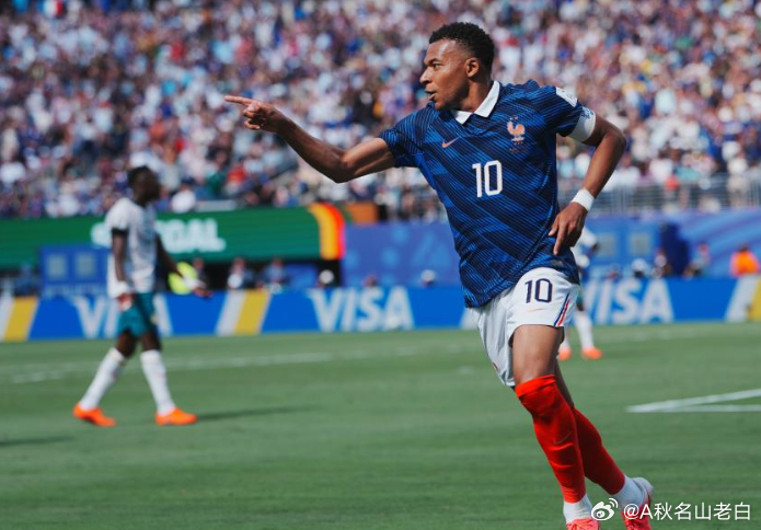 法国3比塞内加尔 法国队3-1战胜塞内加尔队取得小组赛开门红。本场比赛姆巴佩独中
