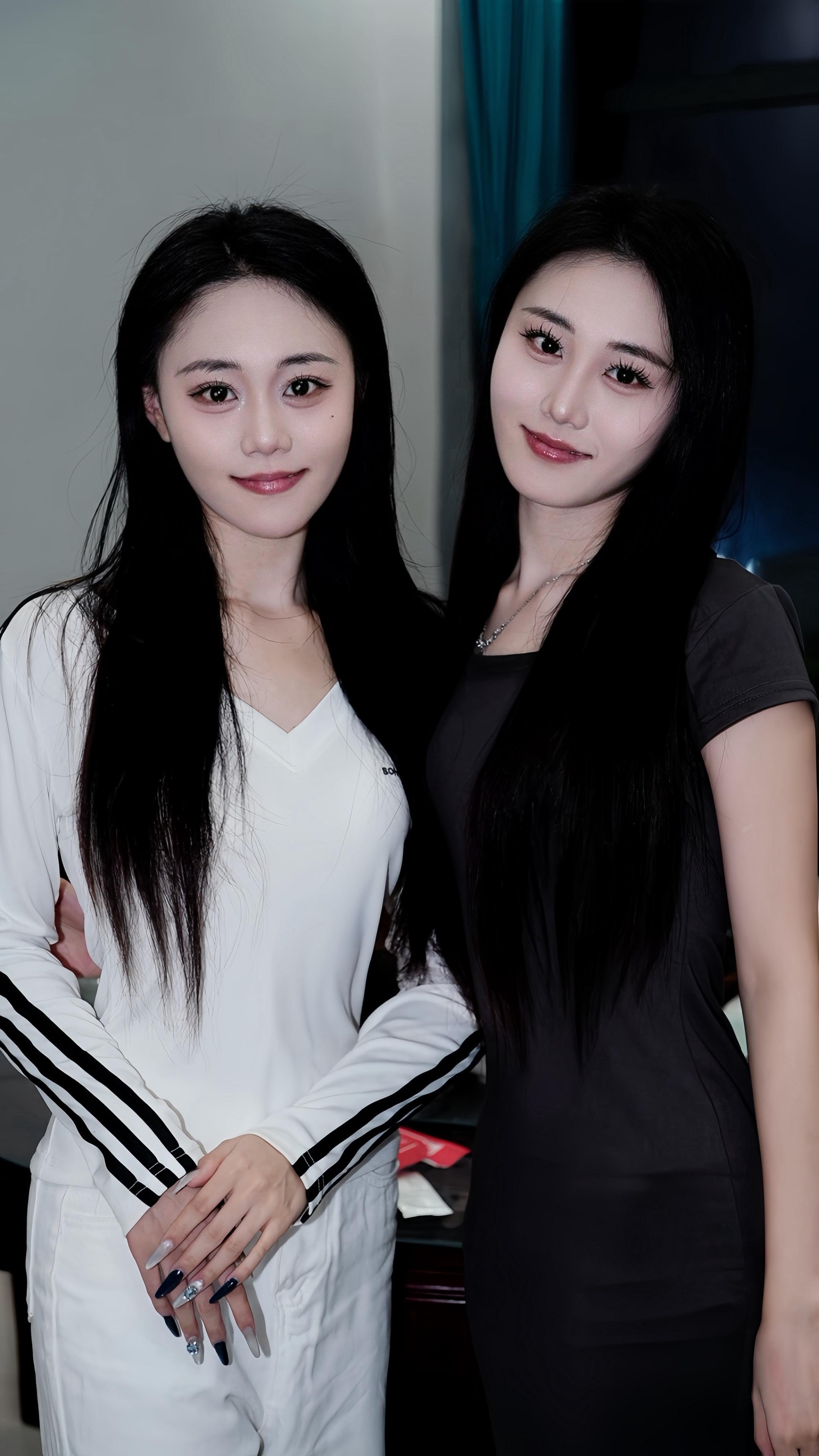 我会牵着̳你手同进退 佛前҉立誓不后͍悔͔  .