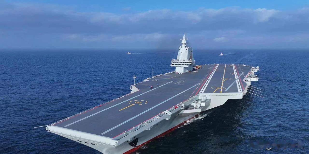 中美突发重大事情，两国军方密谈2天，美国交底，福建舰现身台海
 
这是两场并行但