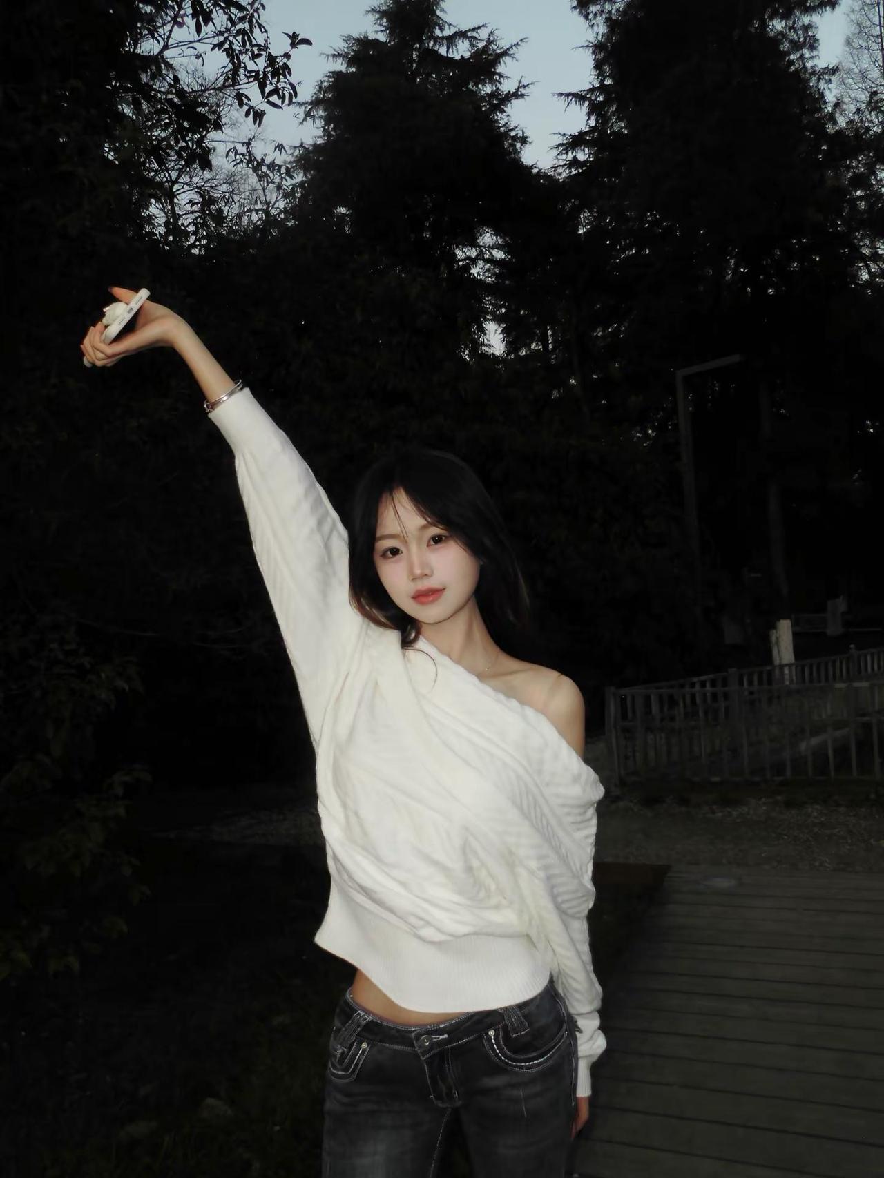 我不会觉得任何一个女孩比你可爱 如果有 那就是明天的你CCD ccd拍照