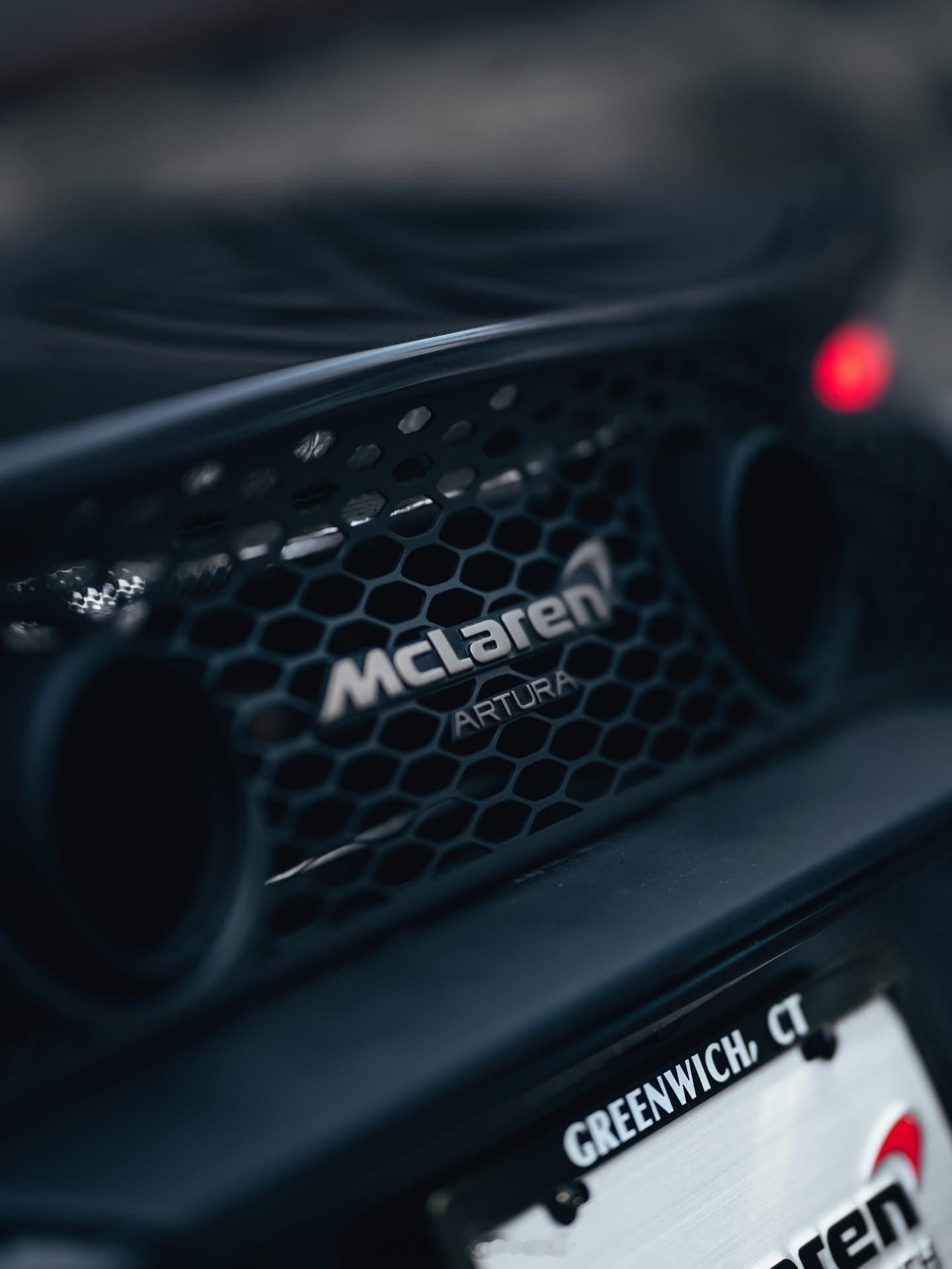 插电混动🔌迈凯伦Artura ⚙️3.0 V6双涡轮+电机💥700马力720