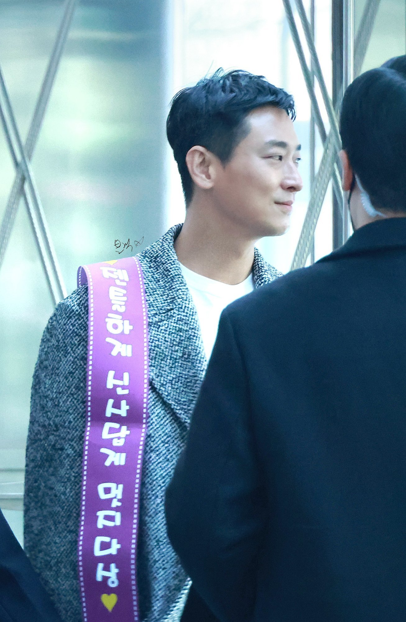 |资讯|2023.01.08电影《绅士》(Gentleman)舞台问候 饭拍~c