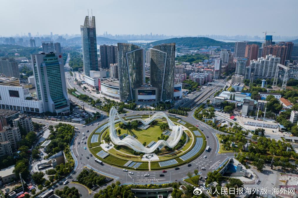 【#Hi财经#丨都市圈“上新”，区域协同发展提速】“十五五”规划建议提出，推进超