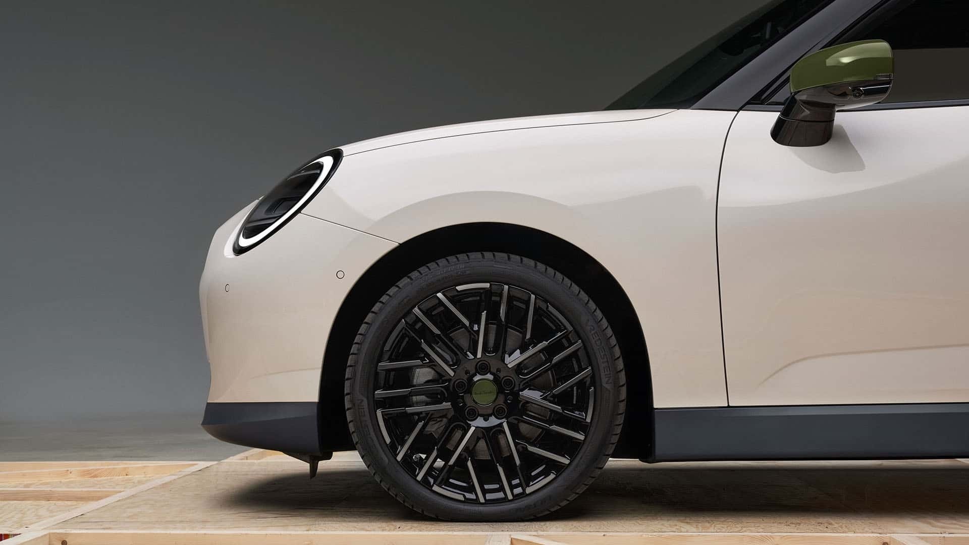 Mini Cooper SE Paul Smith Edition (2025)